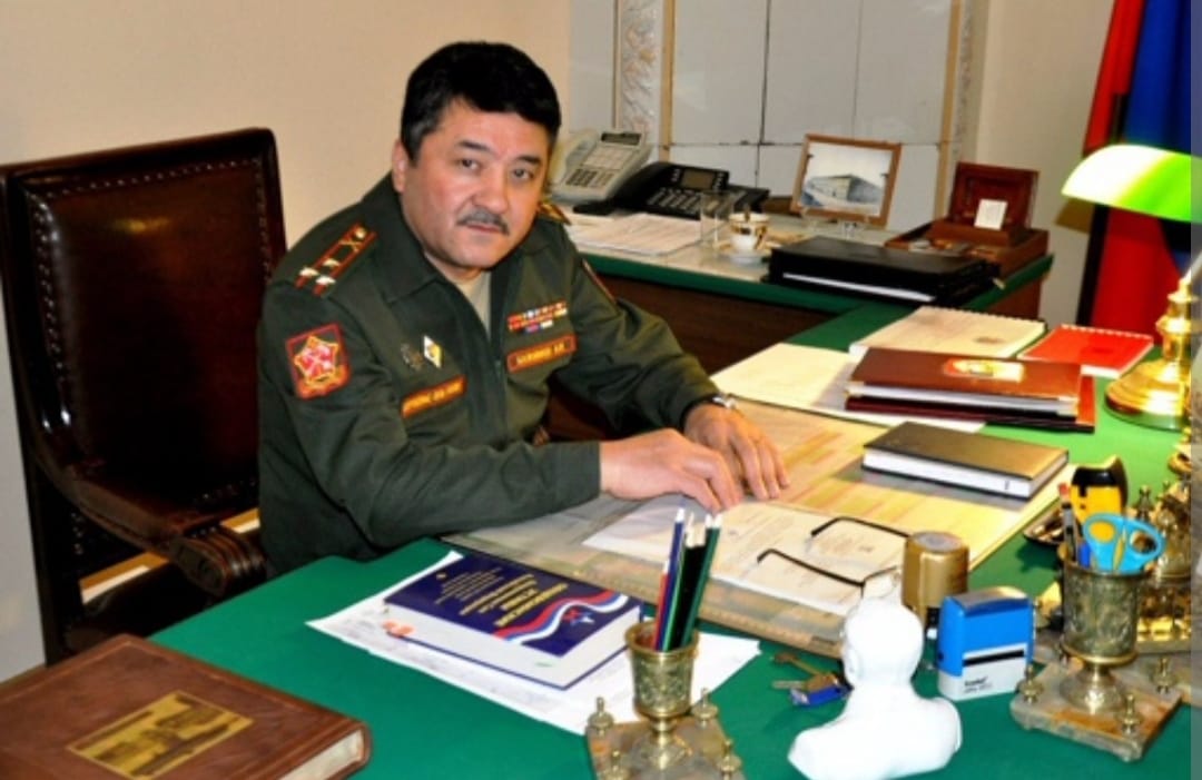 Военный комиссар Выборгского района А.Бажимов